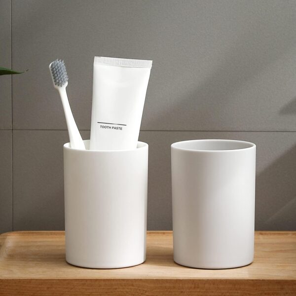 White, Shatterproof Pp Plastic Bathroom Rinsing Cup 2-Piece Set